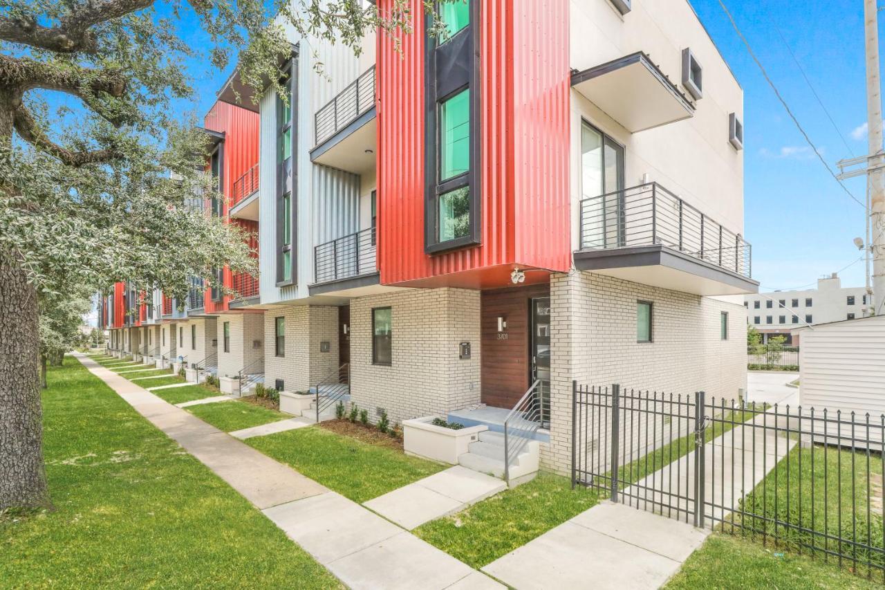 Private Townhouse In A Secure Location Villa New Orleans Exterior photo